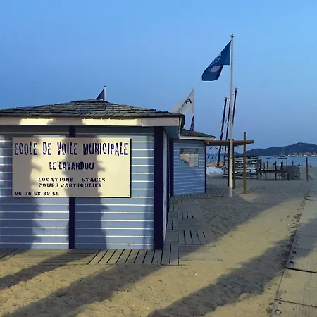 Thalassa Art' ベッド・アンド・ブレックファスト ル・ラヴァンドゥー