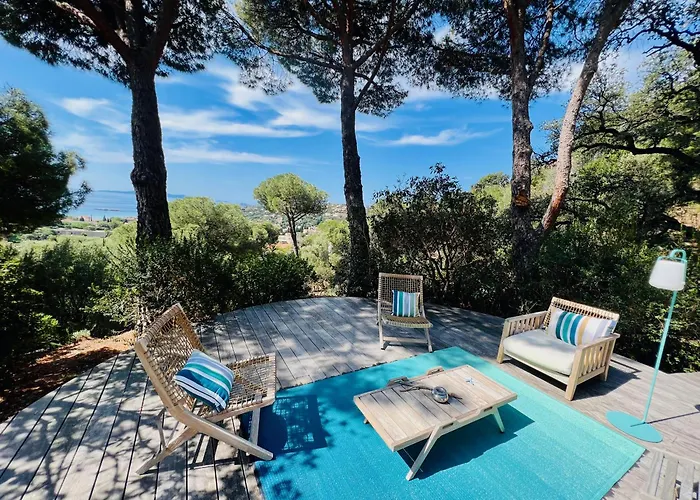 Oda ve Kahvaltı Thalassa Art' 4*