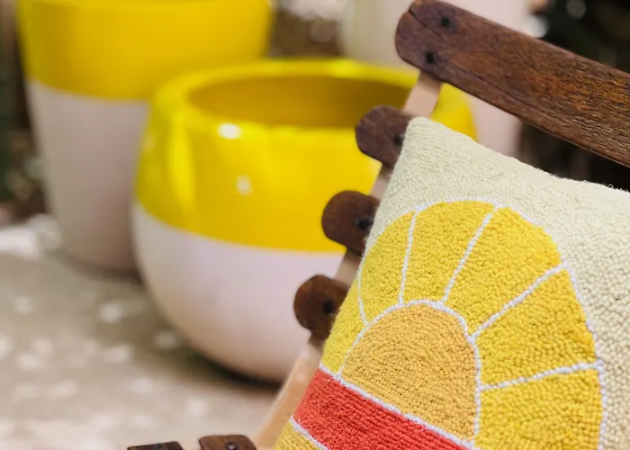 Thalassa Art' Oda ve Kahvaltı 4*